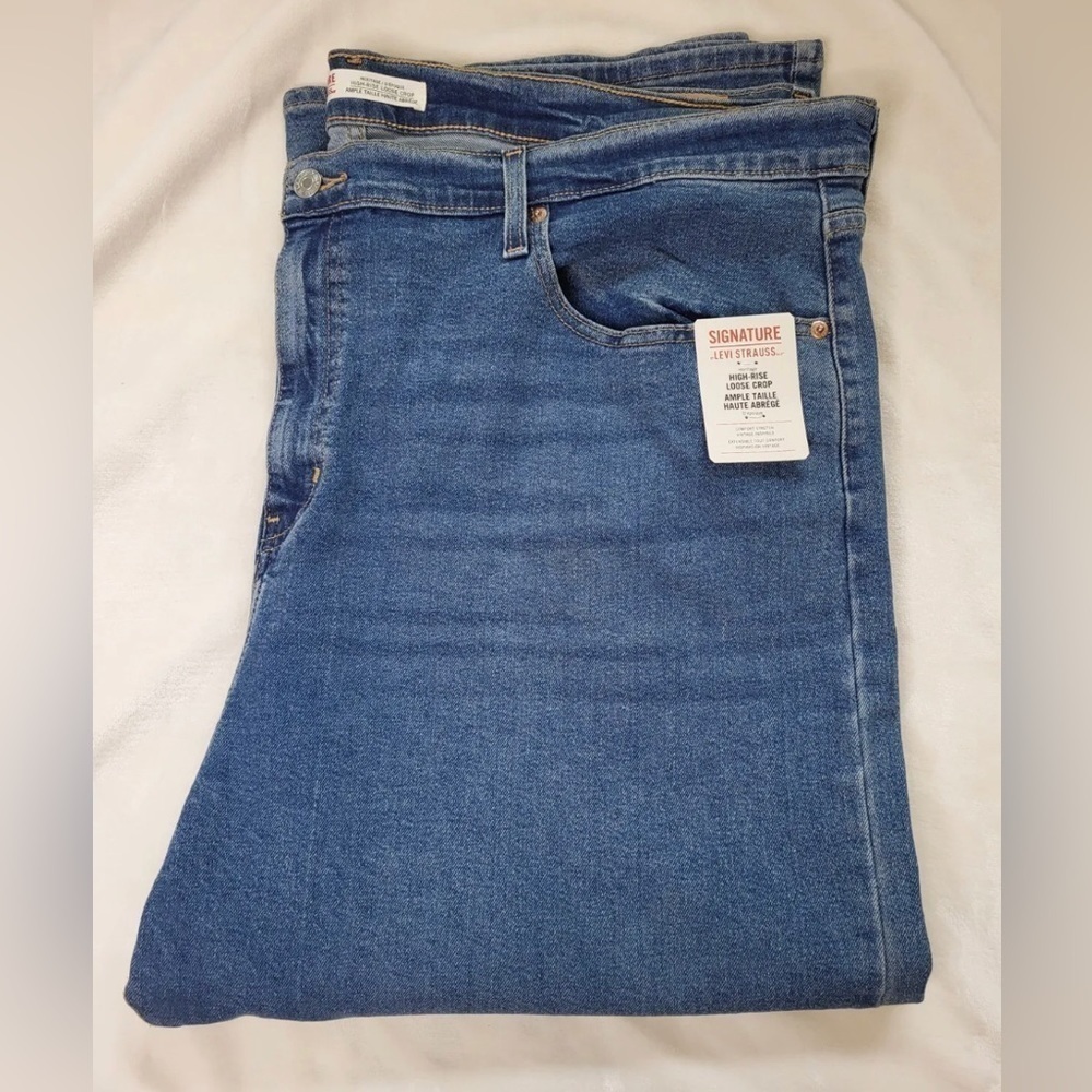 ❤️ Levi’s Cropped Heritage Plus Size Blue Jeans. Straight Loose Fit. 26W - Picture 2 of 12